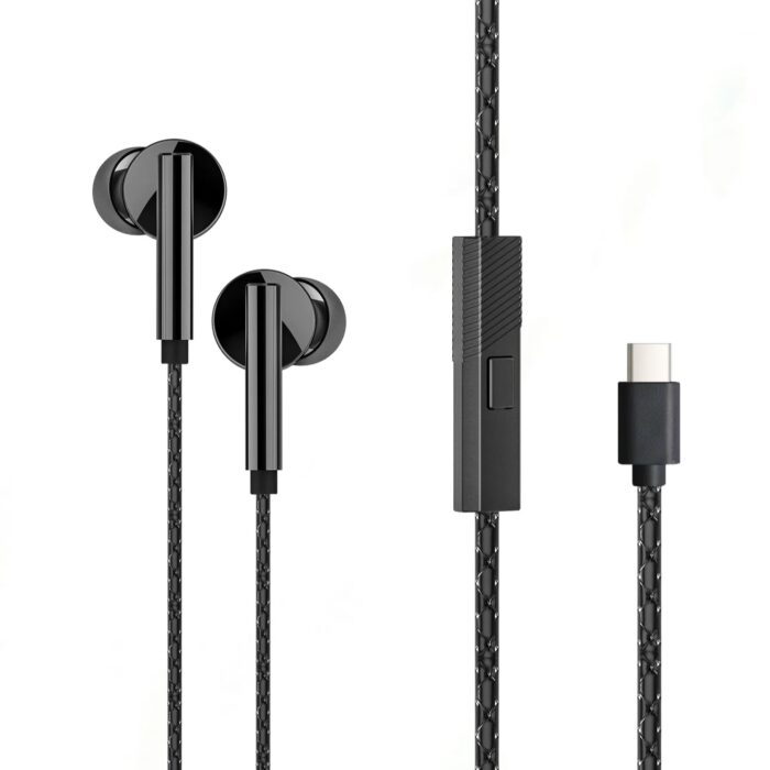 YOLO Y-21 Type-C Handsfree wired stereo earphones with 10mm driver, 120cm cable, and Type-C compatibility for clear, high-quality sound and comfortable listening.